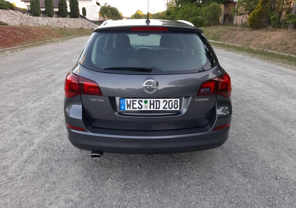 Opel Astra cena 27999 przebieg: 186900, rok produkcji 2011 z Kolbuszowa małe 529